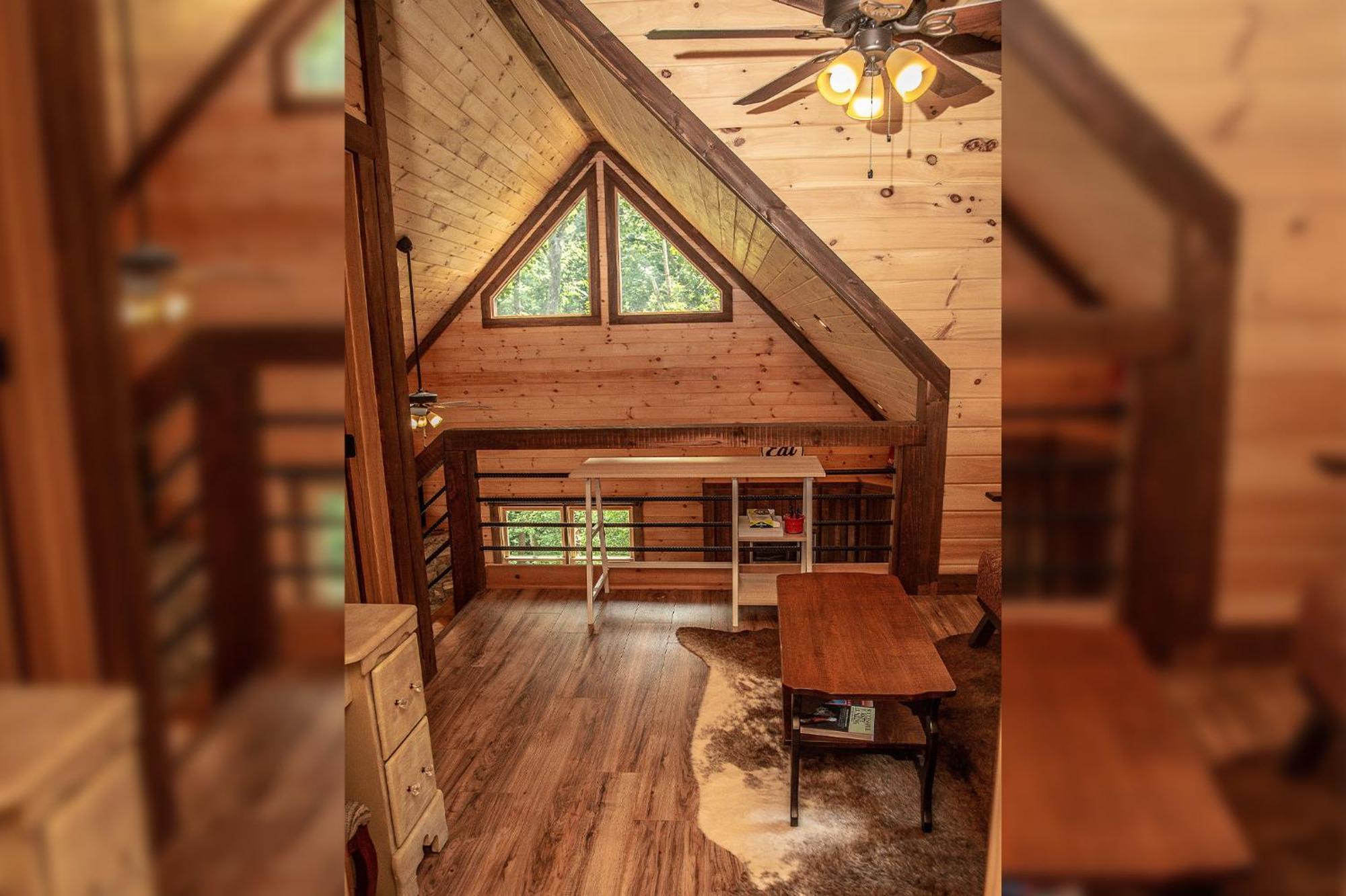 Adore The Smores Rustic Mountain Charm Outdoor Spaces And A Cozy Hot Tub 블루리지 외부 사진